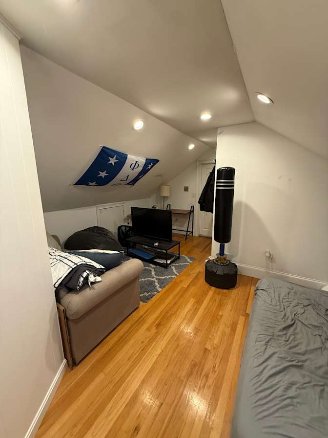 Satvik Repaka's room
