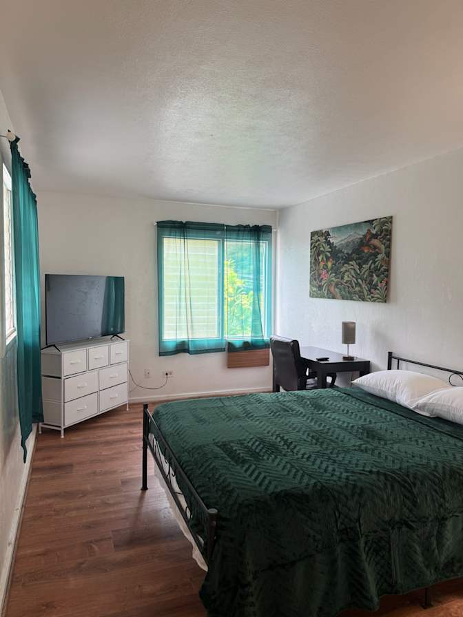 Kahu Lynn's room