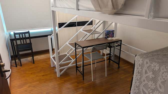 JY's room