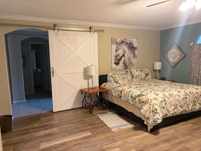Regina's room