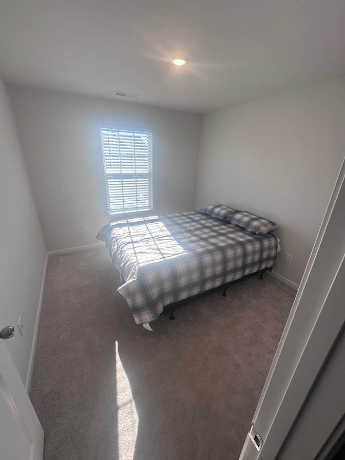 Alcove Rooms's room