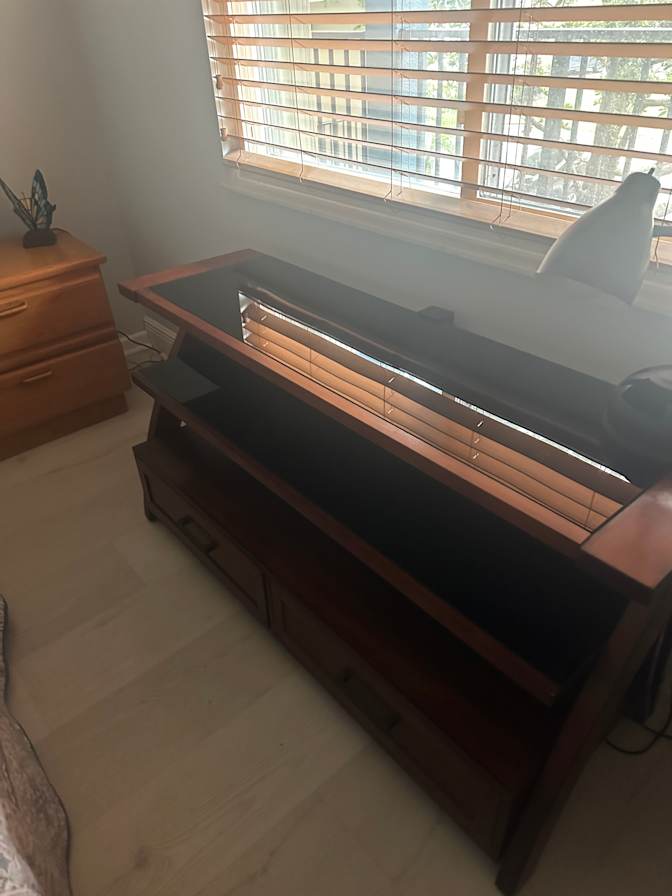 Lisa's room