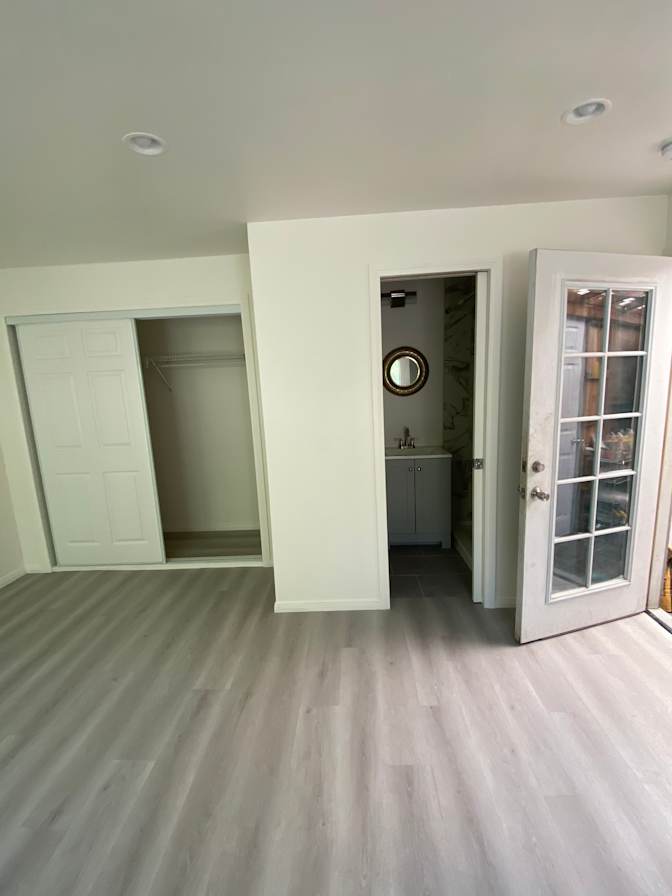 Eljey's room