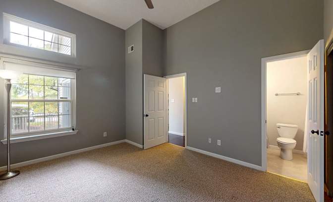 Lynn's room