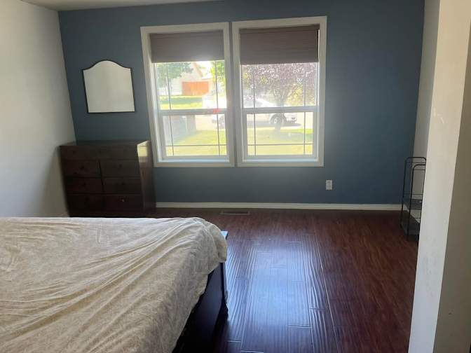 Vale's room