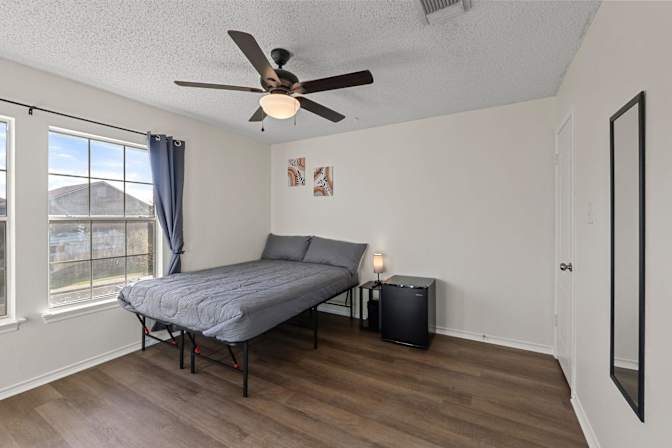 PadSplit's room
