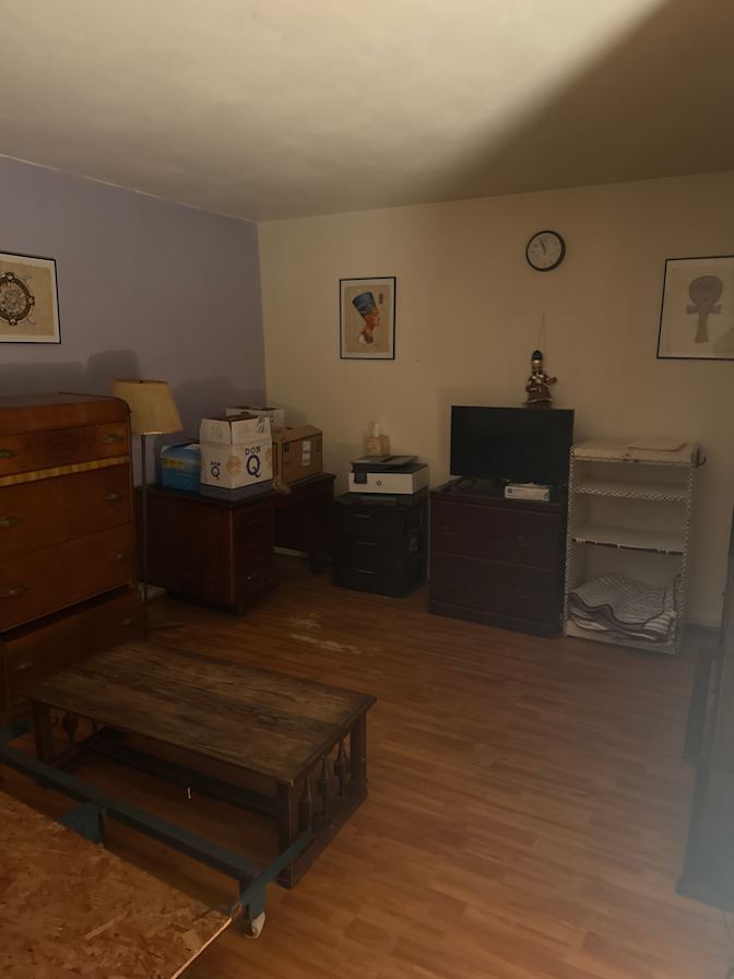 mike Jamil's room