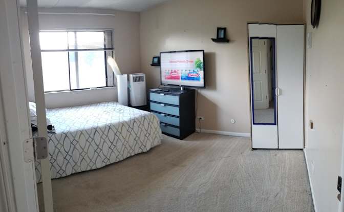 Rich's room