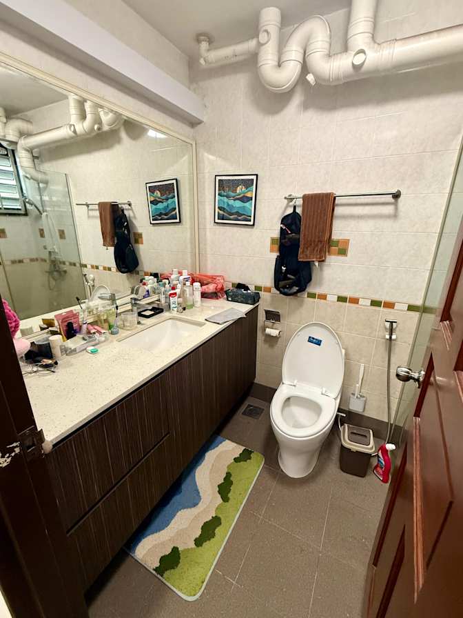 Neri's room
