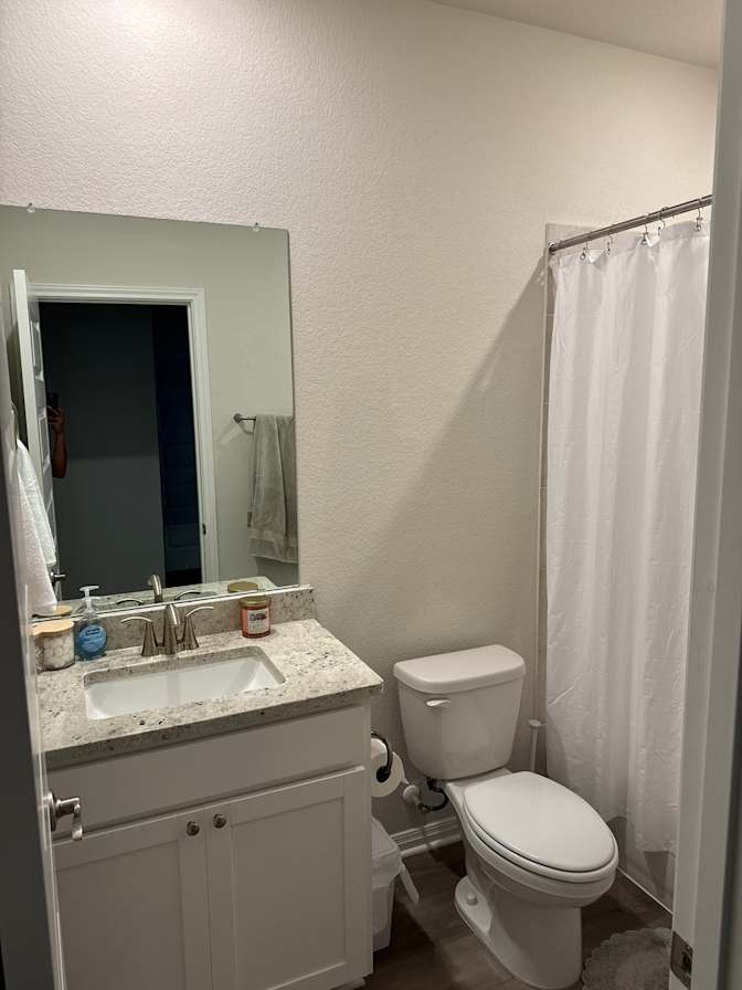 Annette's room