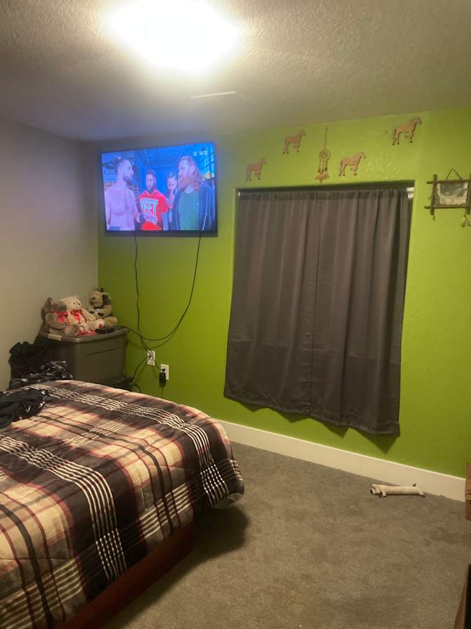 Cindi's room