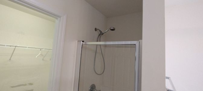Alcove Rooms's room