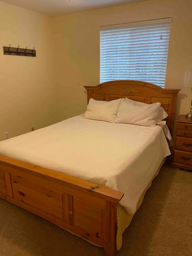 Eliza's room