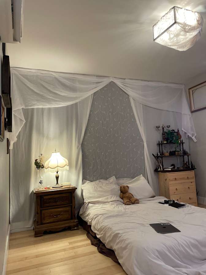Khepri's room