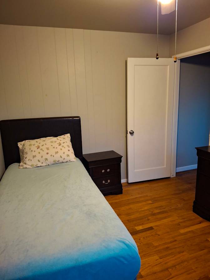 Kim's's room