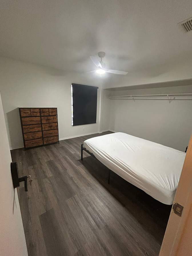 Valentina's room