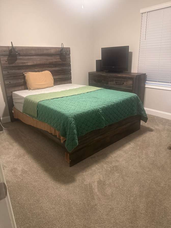 amber williams's room