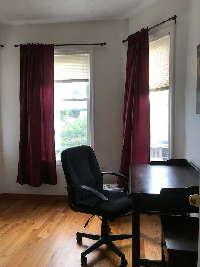 Julia Yan's room
