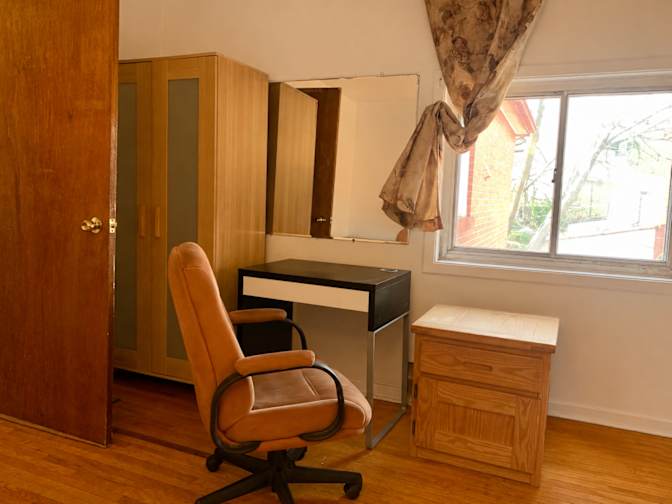 John Logan's room