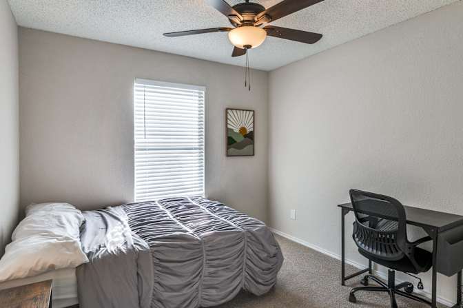 PadSplit's room