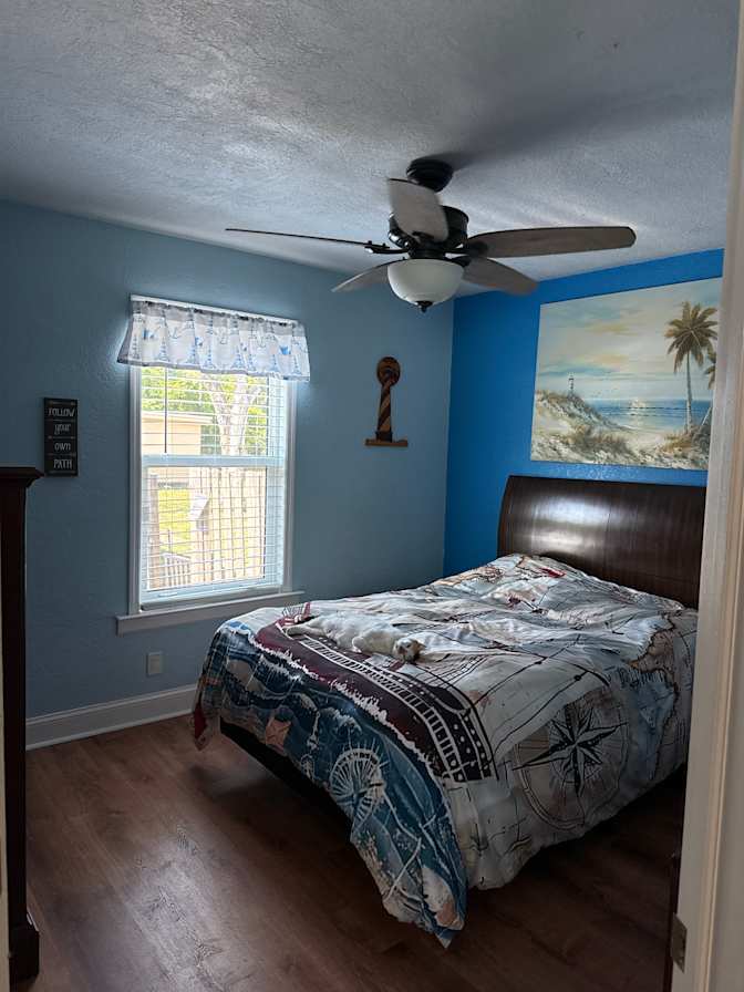 Mark's room