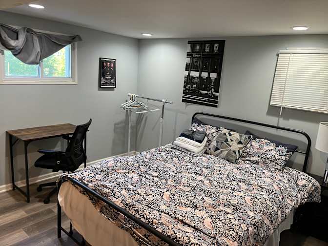 Leon's room