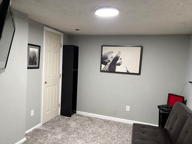 Tracy's room