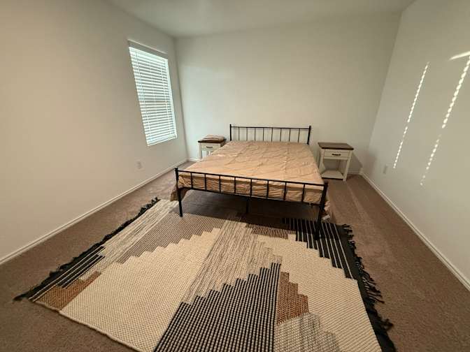 Rudy Paz's room