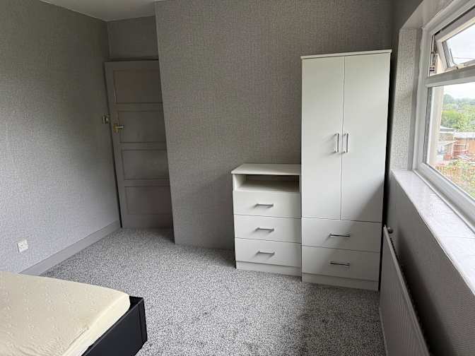 Oliver's room