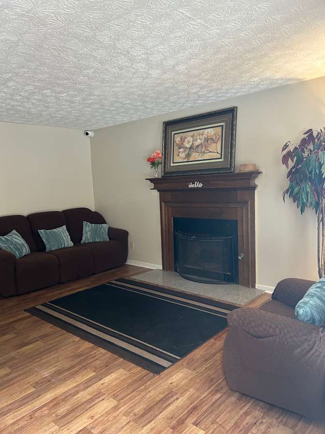 Rhonda's room