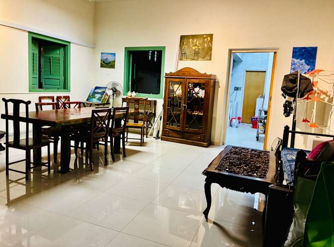 Daphne Huang's room