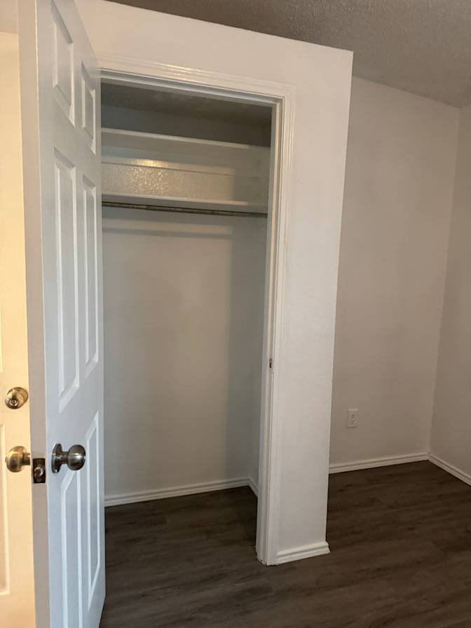 Phi's room