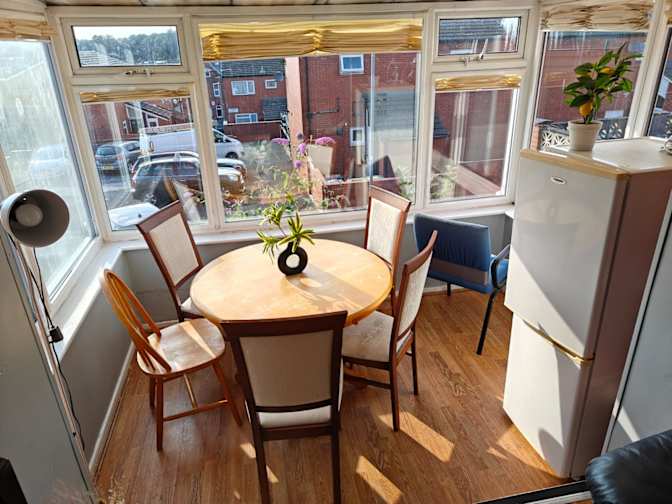 Dawnvale Estates's room
