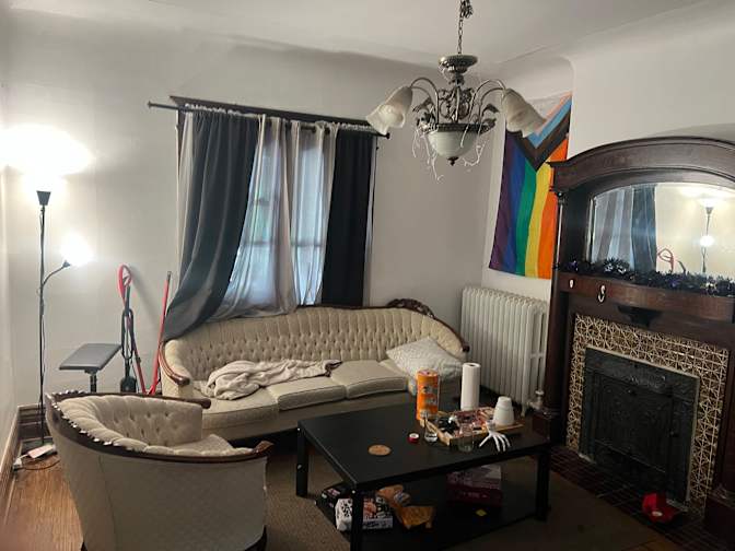 Moreen's room