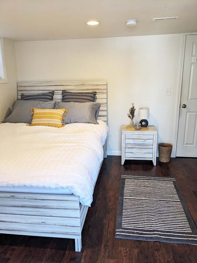 Andrea's room
