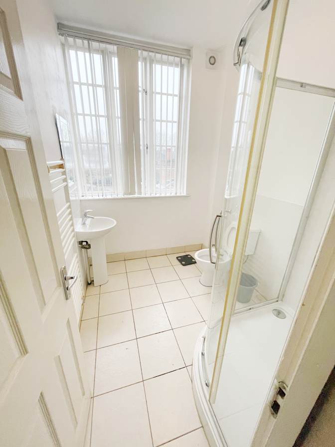 Upper Residence Property Ltd.'s room