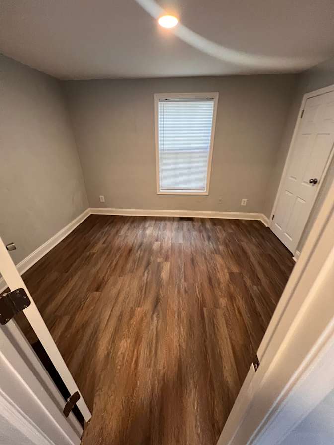 Jay/Nikki's room