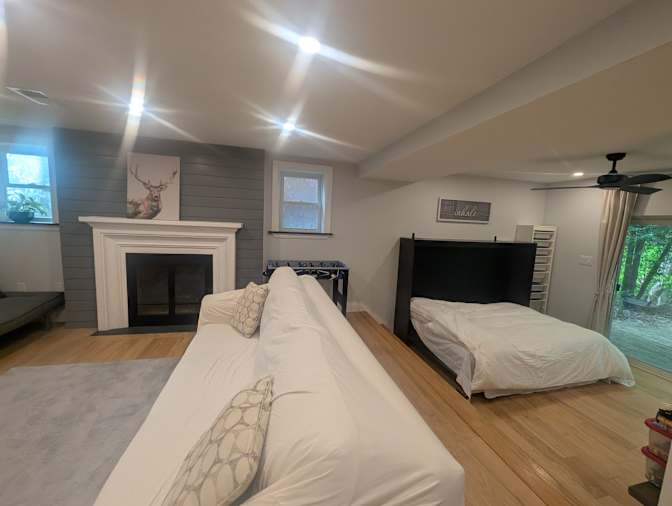 felicia's room