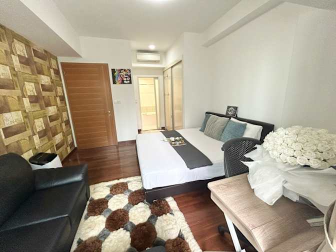 VVA EI's room