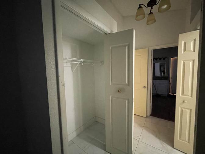 Lyn's room