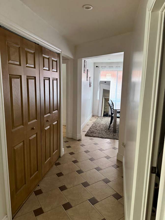 Damaris Stephanie's room