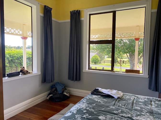 Eve's room