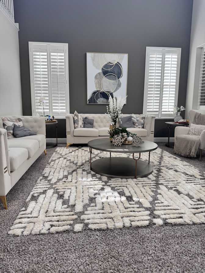 Julie Roberts's room