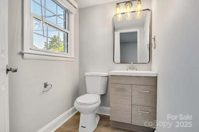 Alcove Rooms's room