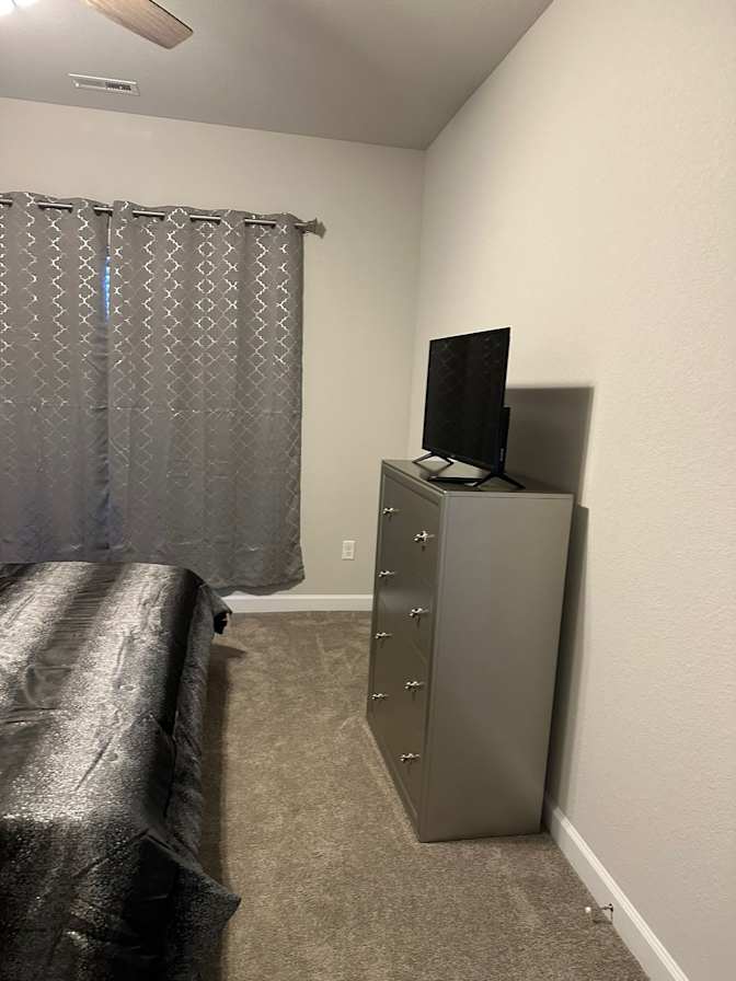 NAGIMU's room