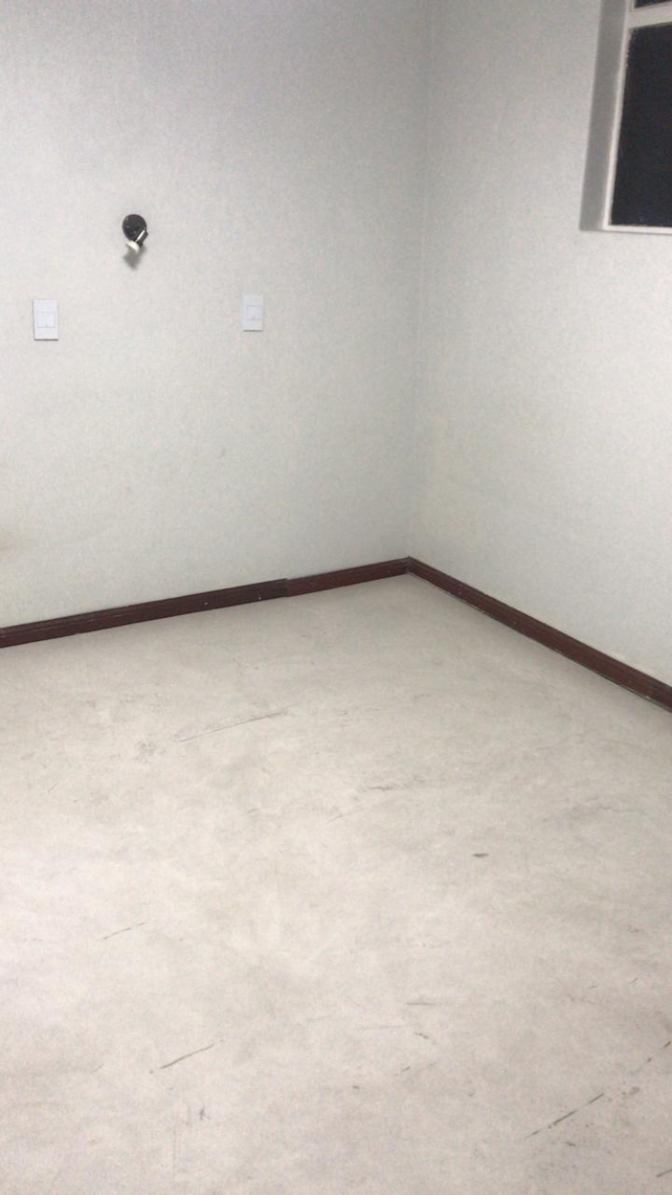 Vuyo's room