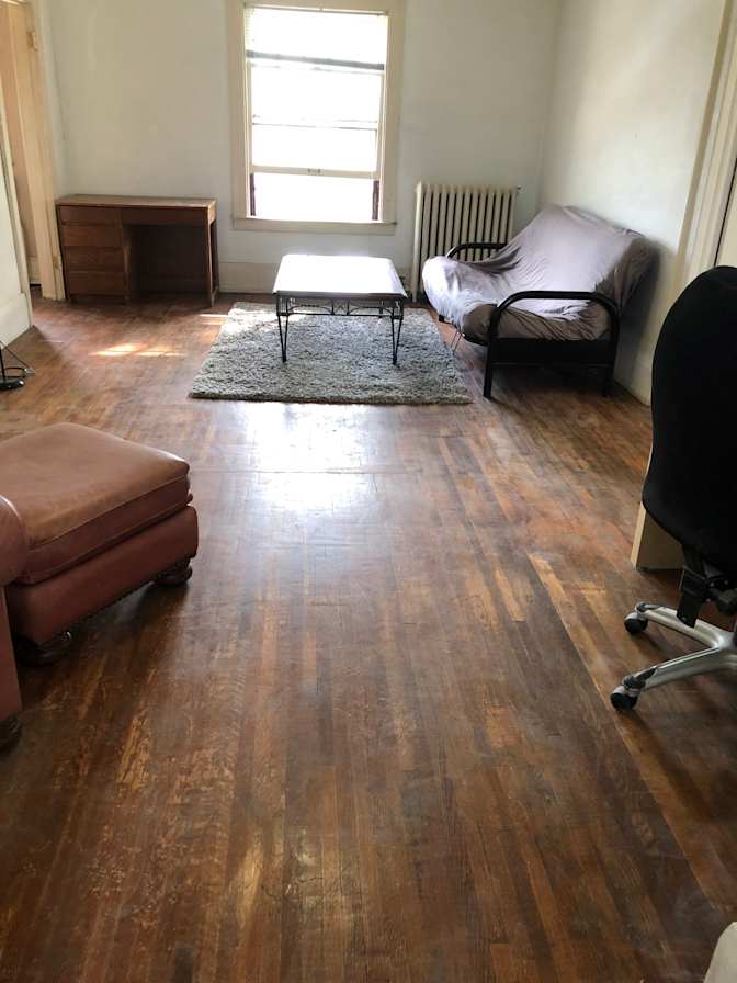 Lisa's room