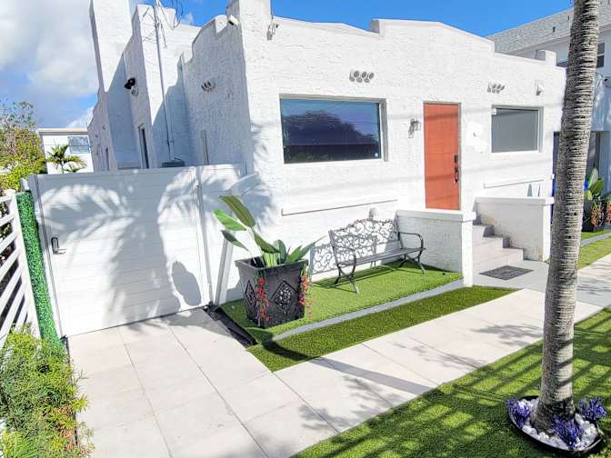 Design District Miami (Emi)'s room