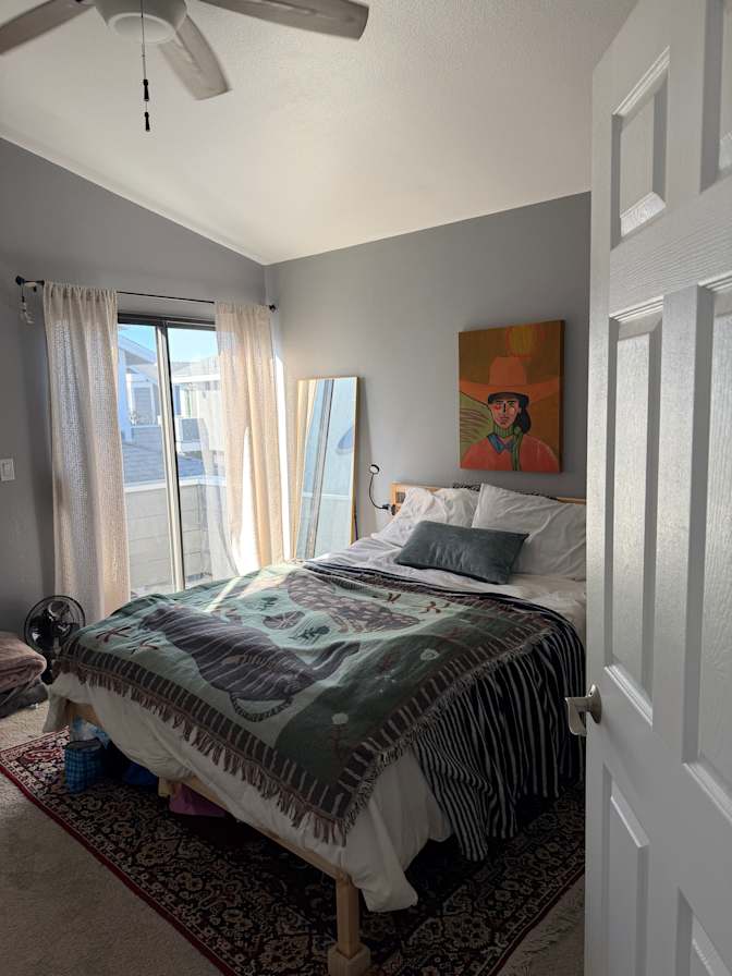 Kenzy nageli's room