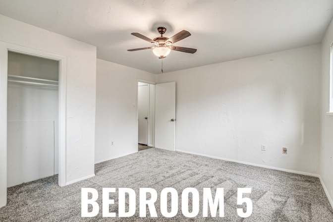 HomeCrew's room